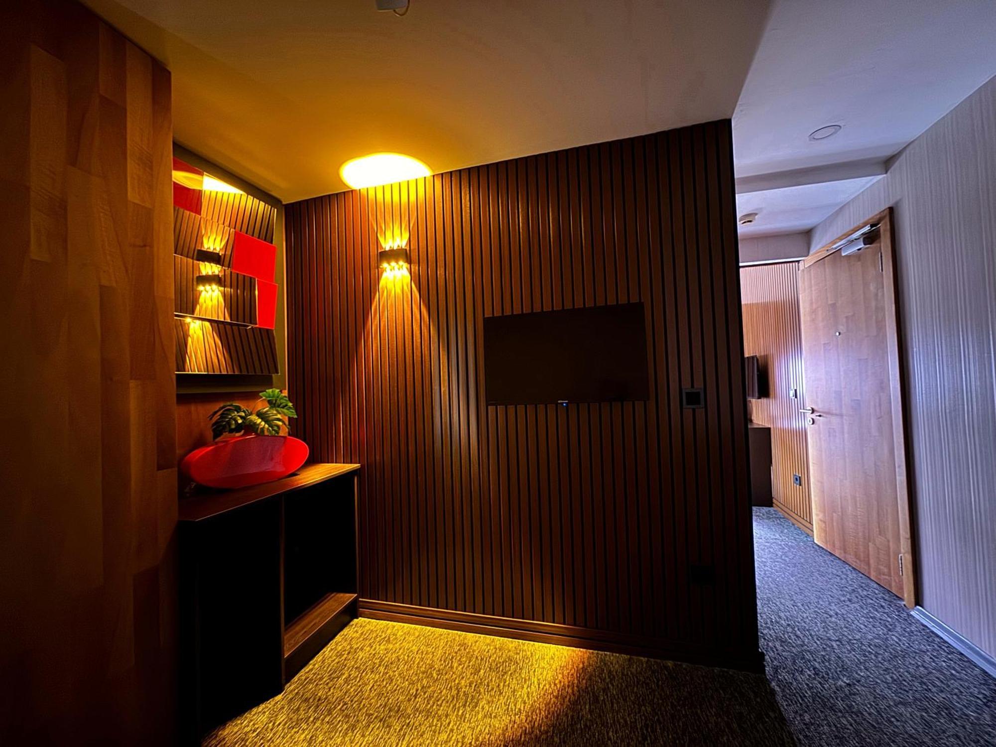 Black Art Otel イスタンブール エクステリア 写真